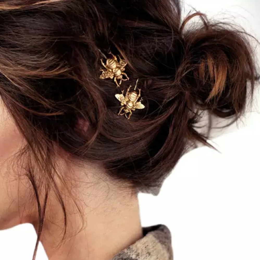 LAST (2) NEW BEE HAIR CLIP